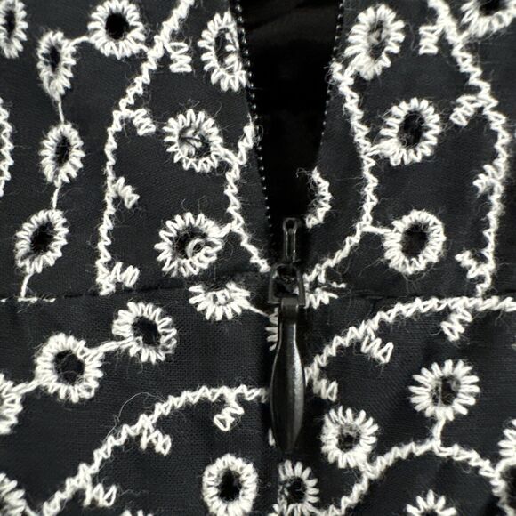 Express Formal Romper Overalls Black White Geometric Lined V Neck Women's Size S - Picture 13 of 16